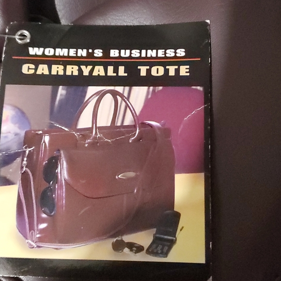 WOMEN'S BUSSINESS CARRYALL TOTE - Picture 8 of 10